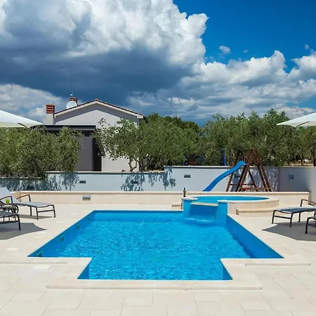 Vale Vakantiehuis Pula