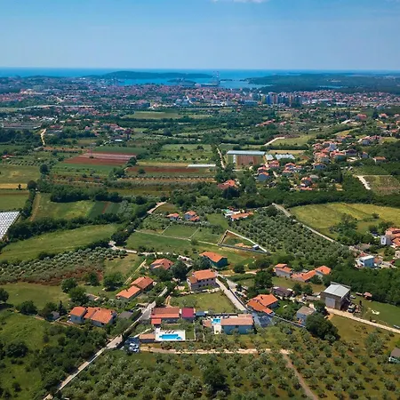 Nyaraló Vale *