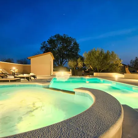 Vale بيت للعطل