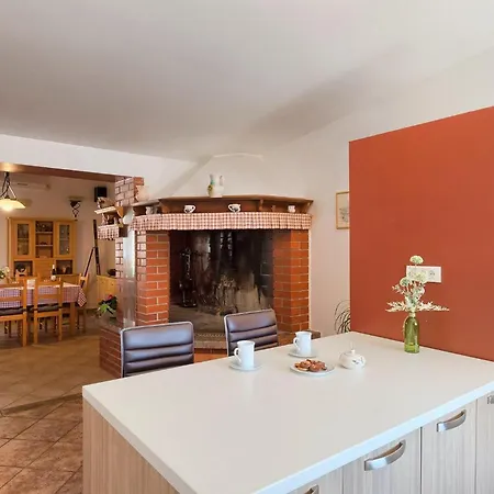 بيت للعطل Vale *